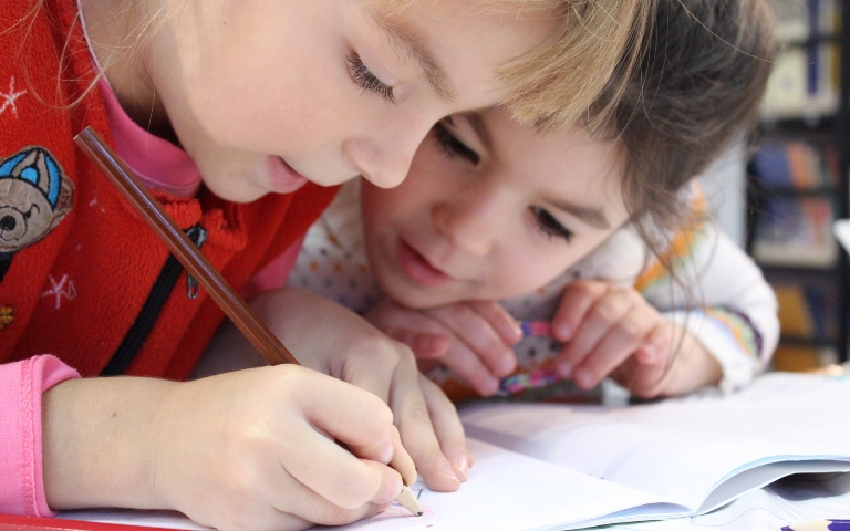 children-cute-drawing-159823